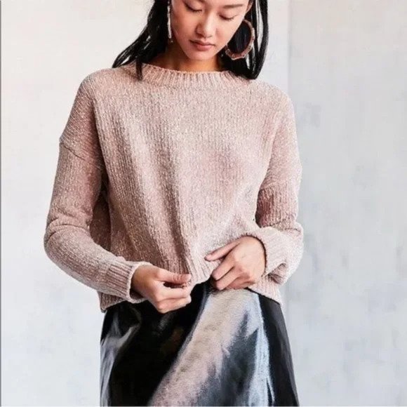 silence + noise Sweaters - Urban Outfitters Silence + Noise Tan Chenille Crop Sweater Women's Size Small